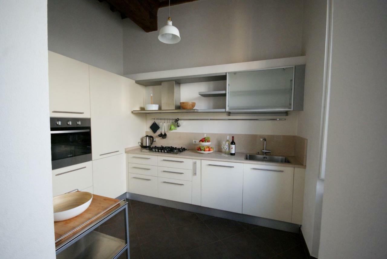 Tabacchi Luxury Apartment In Lucca Historical Center Near Toll Parking Екстериор снимка