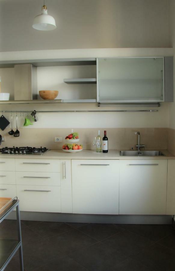 Tabacchi Luxury Apartment In Lucca Historical Center Near Toll Parking Екстериор снимка