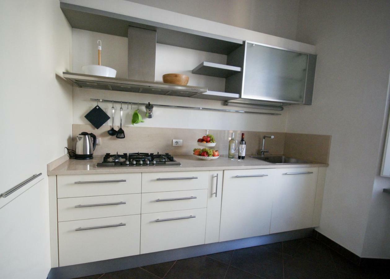 Tabacchi Luxury Apartment In Lucca Historical Center Near Toll Parking Екстериор снимка