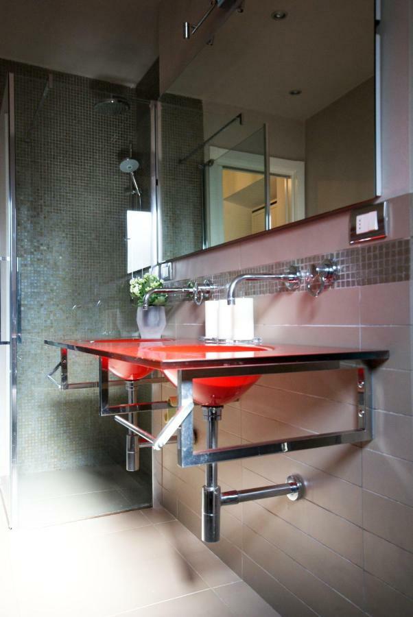 Tabacchi Luxury Apartment In Lucca Historical Center Near Toll Parking Екстериор снимка