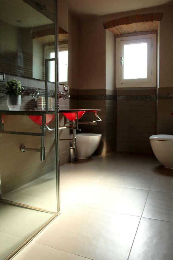 Tabacchi Luxury Apartment In Lucca Historical Center Near Toll Parking Екстериор снимка